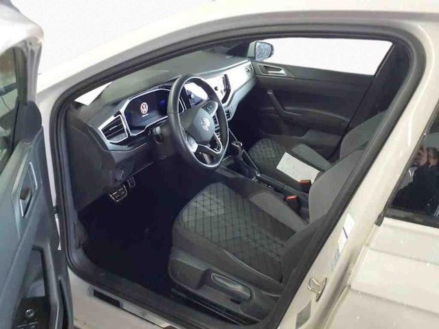 Volkswagen Polo 1.0 TSI DSG R-Line