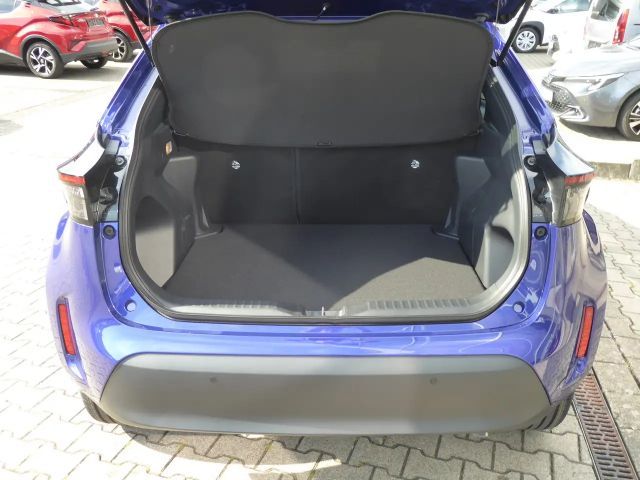 Toyota Yaris Cross 1.5H Teamplayer+Winter+Safety-Paket