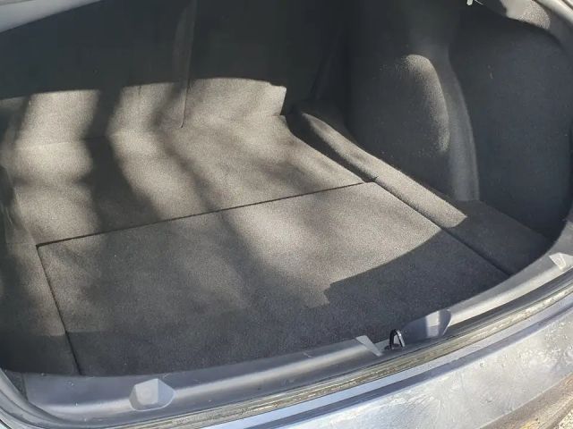 Tesla Model 3 RWD Standard Range