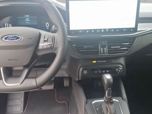 Ford Focus EcoBoost ST Line Wagon