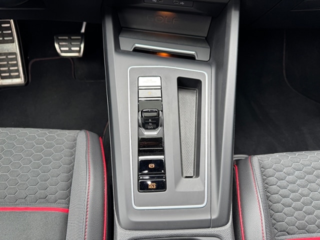 Volkswagen Golf 2.0 TSI Golf VIII