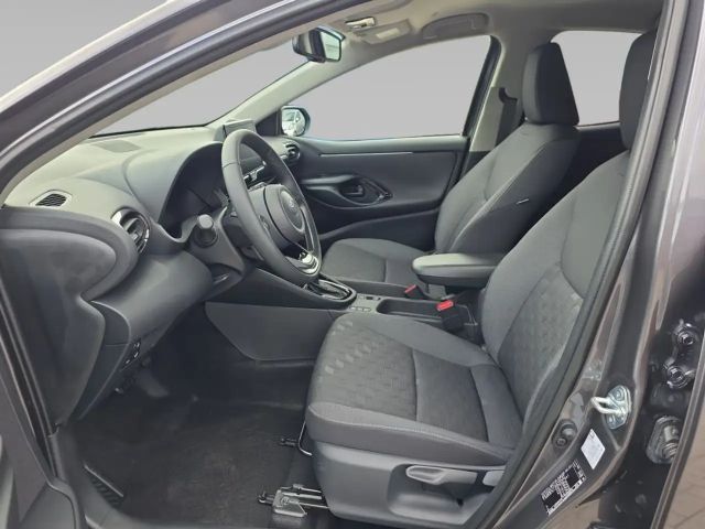 Toyota Yaris Hatchback Hybride VVT-i