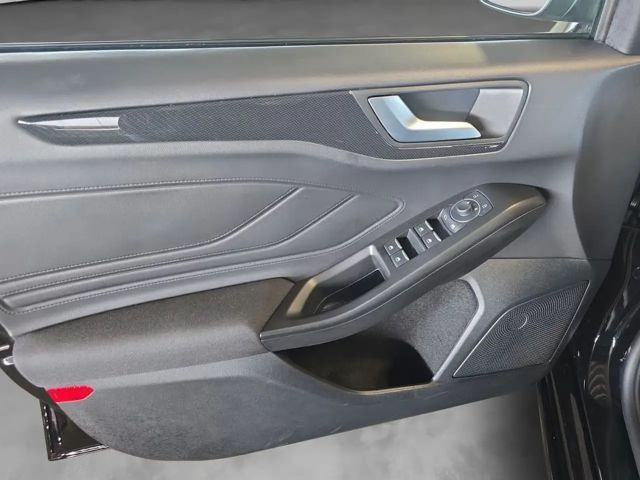 Ford Focus EcoBoost ST Line Wagon