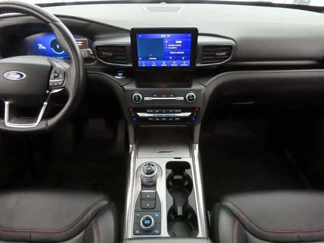 Ford Explorer Plug in Hybrid ST Line