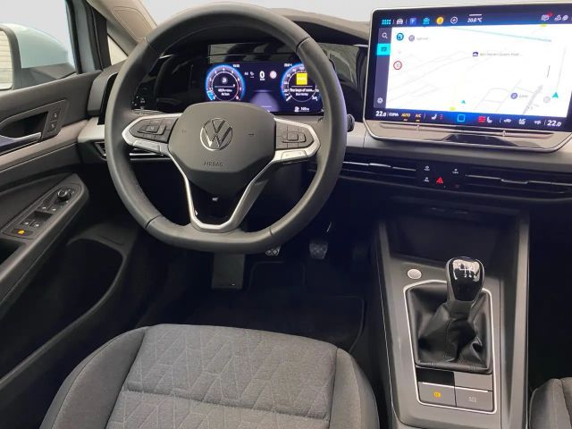 Volkswagen Golf 1.5 TSI Golf VIII Life