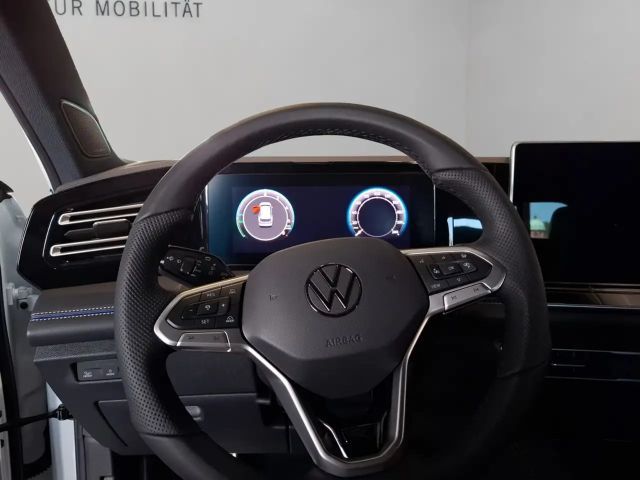 Volkswagen Tiguan R-Line eHybrid