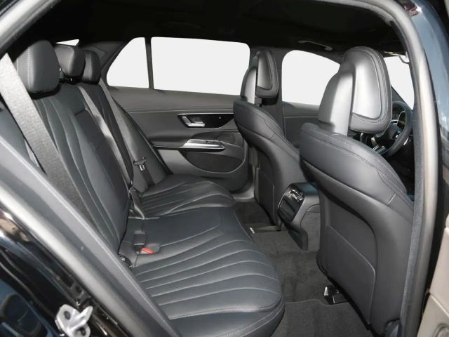 Mercedes-Benz E 220 AMG Line E 220 d Estate