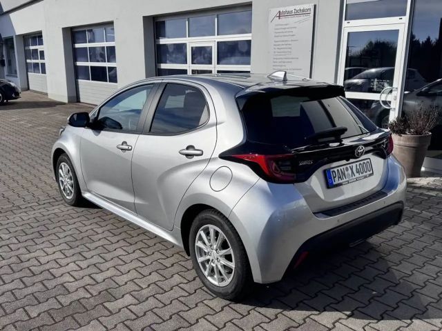 Toyota Yaris - 1,5 l. 116 Teamplayer + Comf + Safety