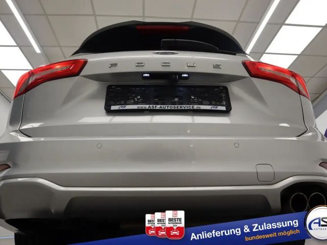 Ford Focus ST Line Wagon