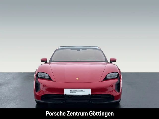 Porsche Taycan GTS Sport Turismo