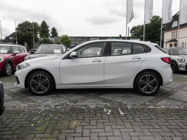 BMW 118 118i Sedan