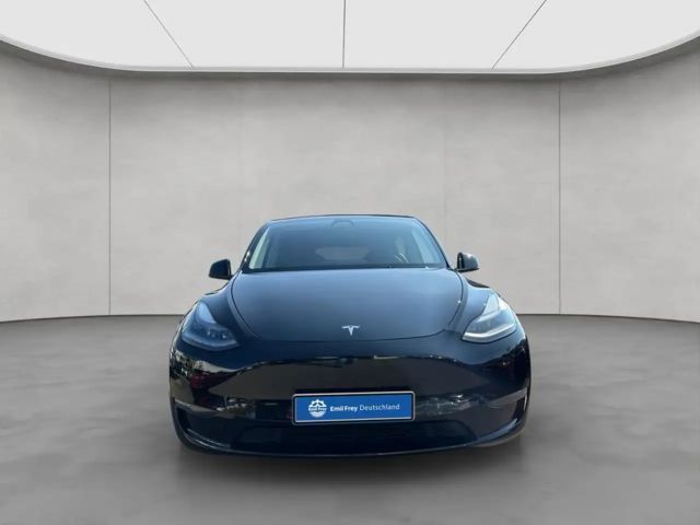 Tesla Model Y AWD Dual Motor Performance