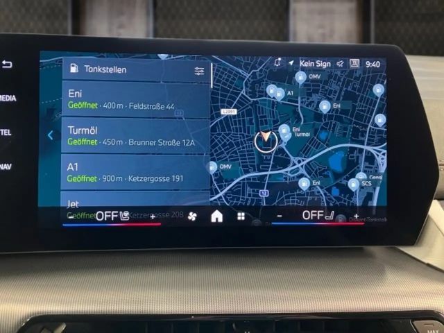 BMW 218 218d Active Tourer Sedan