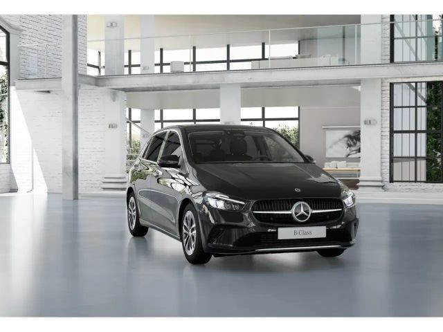 Mercedes-Benz B 180 B 180 d Sedan
