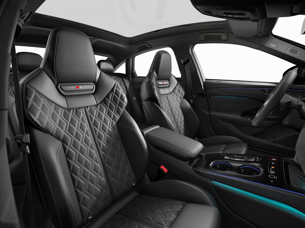 Audi A6 Quattro S-Tronic Sedan