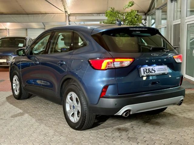 Ford Kuga Cool & Connect