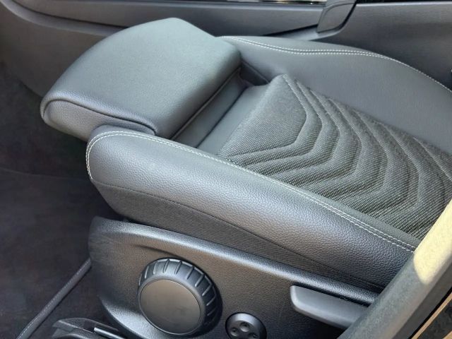 Mercedes-Benz A 180 Hatchback Progressive