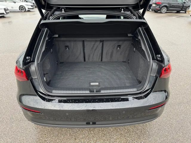 Audi A3 30 TFSI Sedan