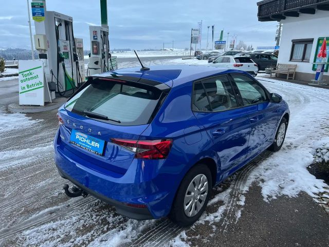 Skoda Fabia Essence 1.0i