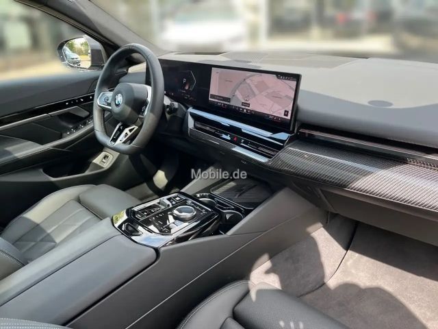 BMW 520 520d M-Sport Touring