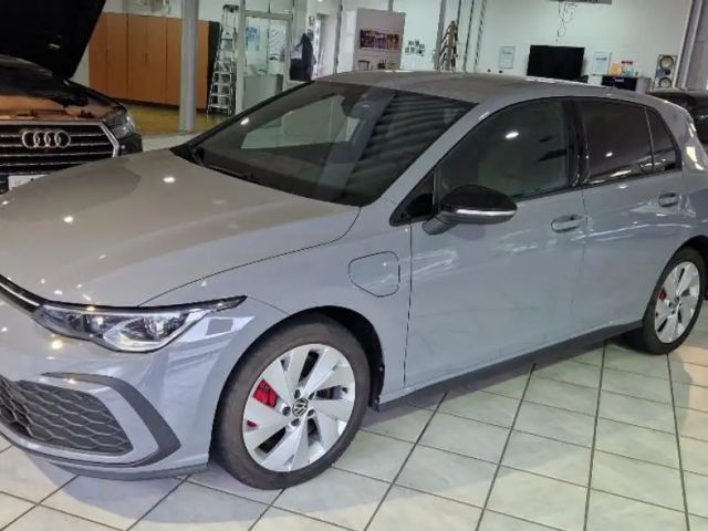 Volkswagen Golf DSG GTE