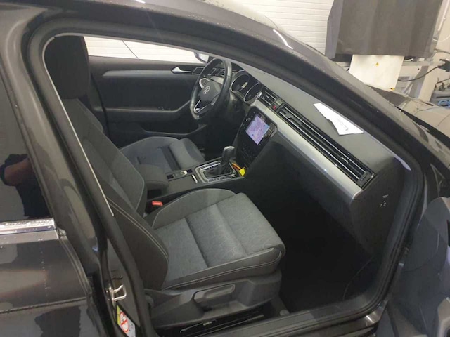 Volkswagen Passat Business Variant