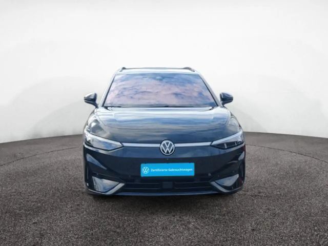 Volkswagen ID.7 IQ.Drive Pro