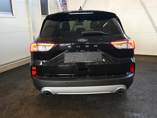 Ford Kuga Plug in Hybrid Titanium