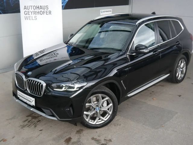 BMW X3 xDrive30e