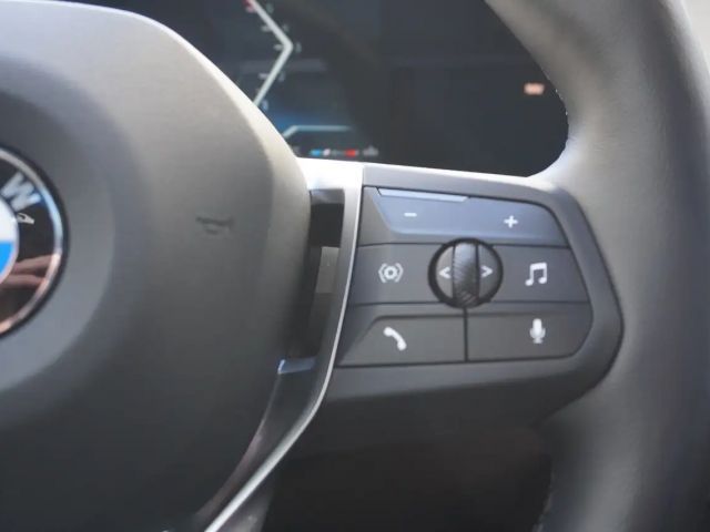 BMW X1 xDrive23d xLine Head-Up DrivingPro 360Kamera Harma