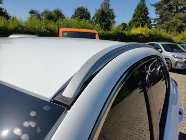 Ford Kuga AWD Hybrid Titanium