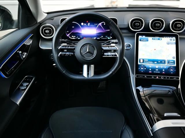 Mercedes-Benz C 220 AMG Line C 220 d Sedan