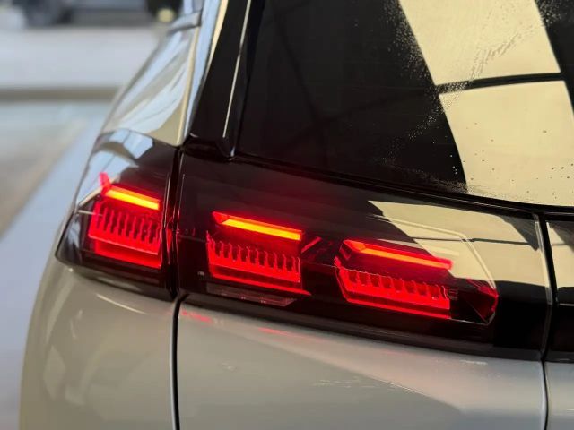 Peugeot 2008 Allure Pack