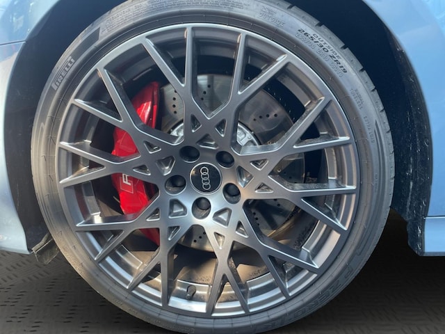 Audi RS3 Quattro S-Tronic Sedan