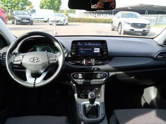 Hyundai i30 Hybrid Trend