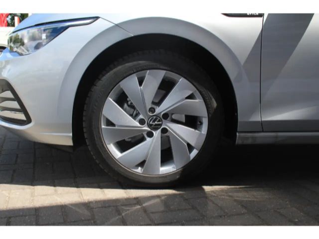 Volkswagen Golf 1.5 eTSI Style Variant