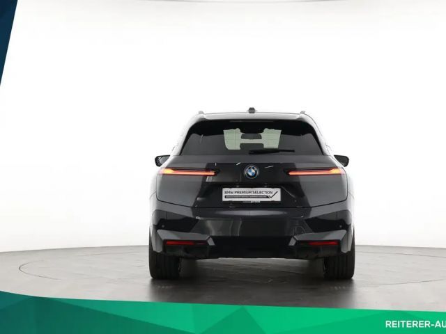 BMW iX xDrive40