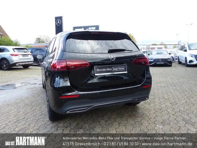 Mercedes-Benz B 180 Progressive Sedan