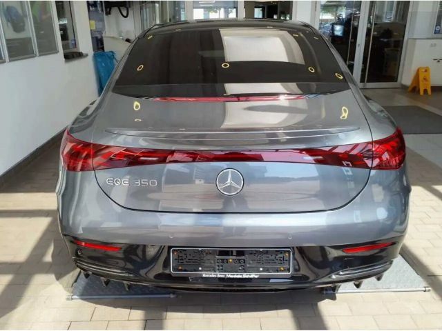 Mercedes-Benz EQE 350 AMG Line Sedan