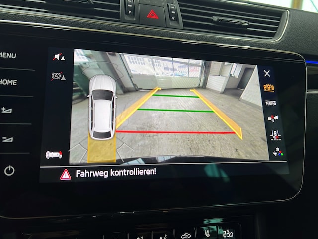 Skoda Superb 2.0 TDI Combi