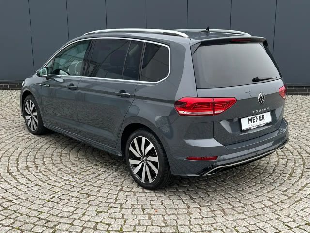 Volkswagen Touran 1.5 TSI Highline R-Line