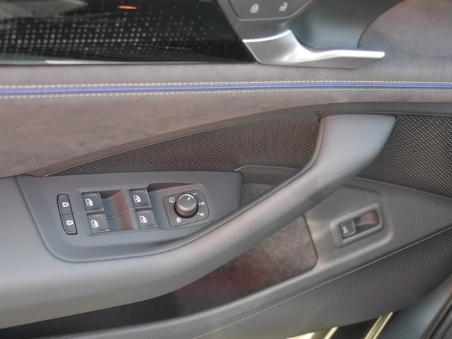 Volkswagen Passat 2.0 TDI 4Motion DSG R-Line