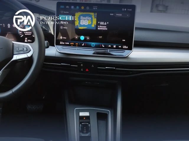 Volkswagen Golf Business DSG Variant