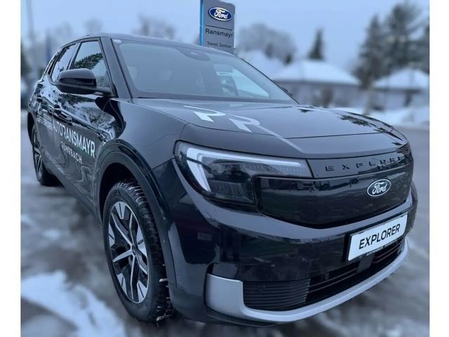 Ford Explorer AWD