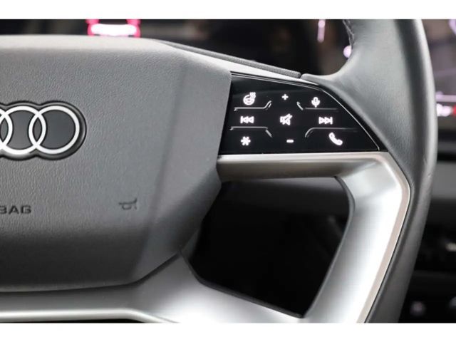 Audi Q6 e-tron S-Line