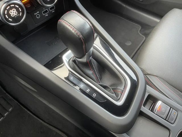 Renault Arkana Bose EDC