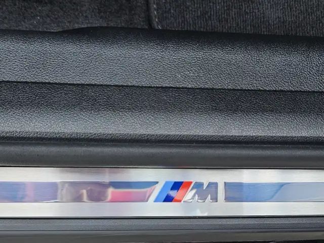 BMW 330 330i Touring xDrive