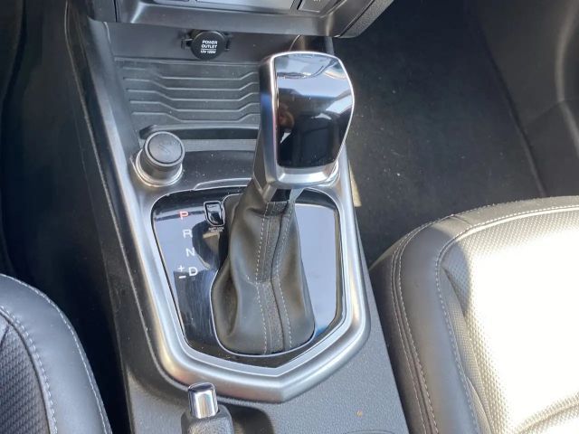 SsangYong Tivoli 2WD