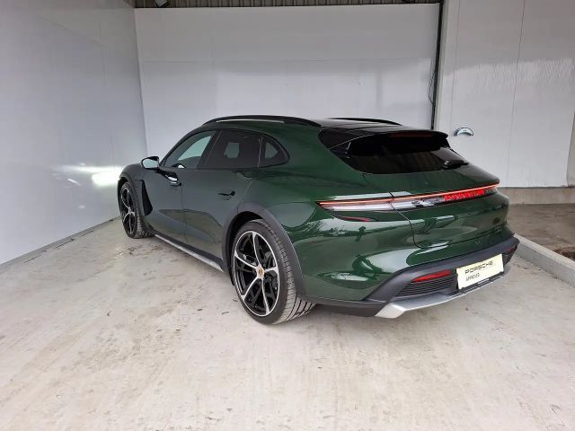 Porsche Taycan 4 Cross Turismo