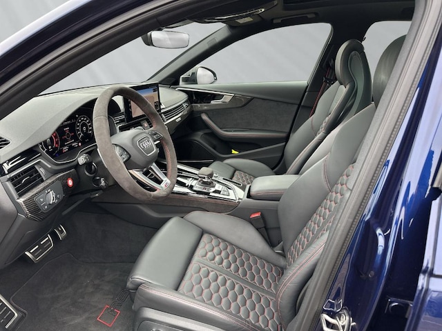 Audi RS4 Avant Quattro